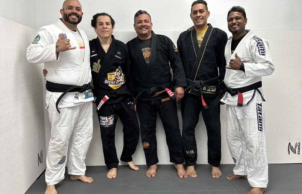 Black Belts with Mestre Israel