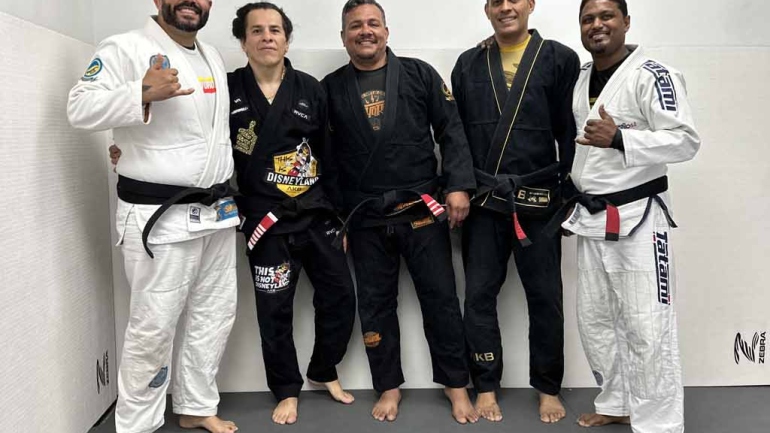 Black Belts with Mestre Israel